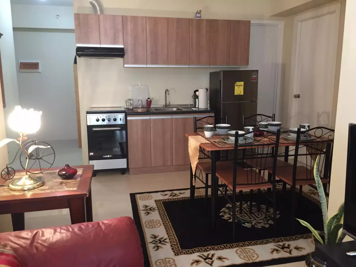 AVIDA TOWERS RIALA 2-BR CONDO FOR RENT   - photo 2