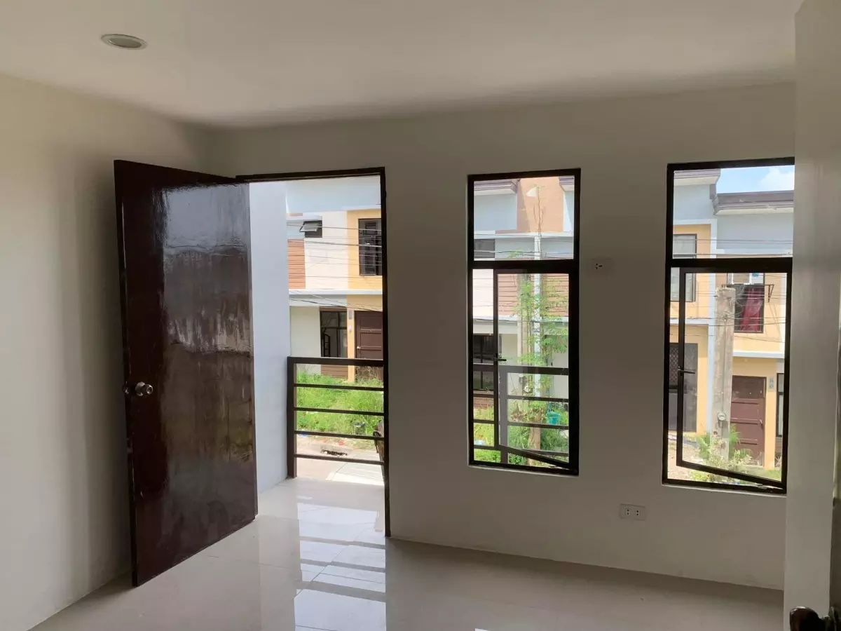 Casa Mira Linao unit B townhouse for sale — House and Lot in Talisay, Cebu, Philippines — Photo 6