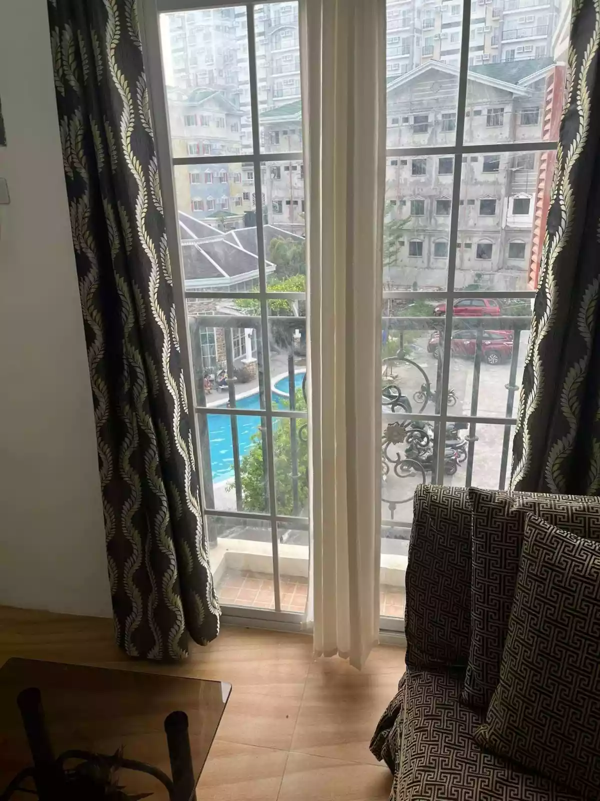 Fully Furnished 1 Bedroom For Rent in Apple One Banawa Heights
