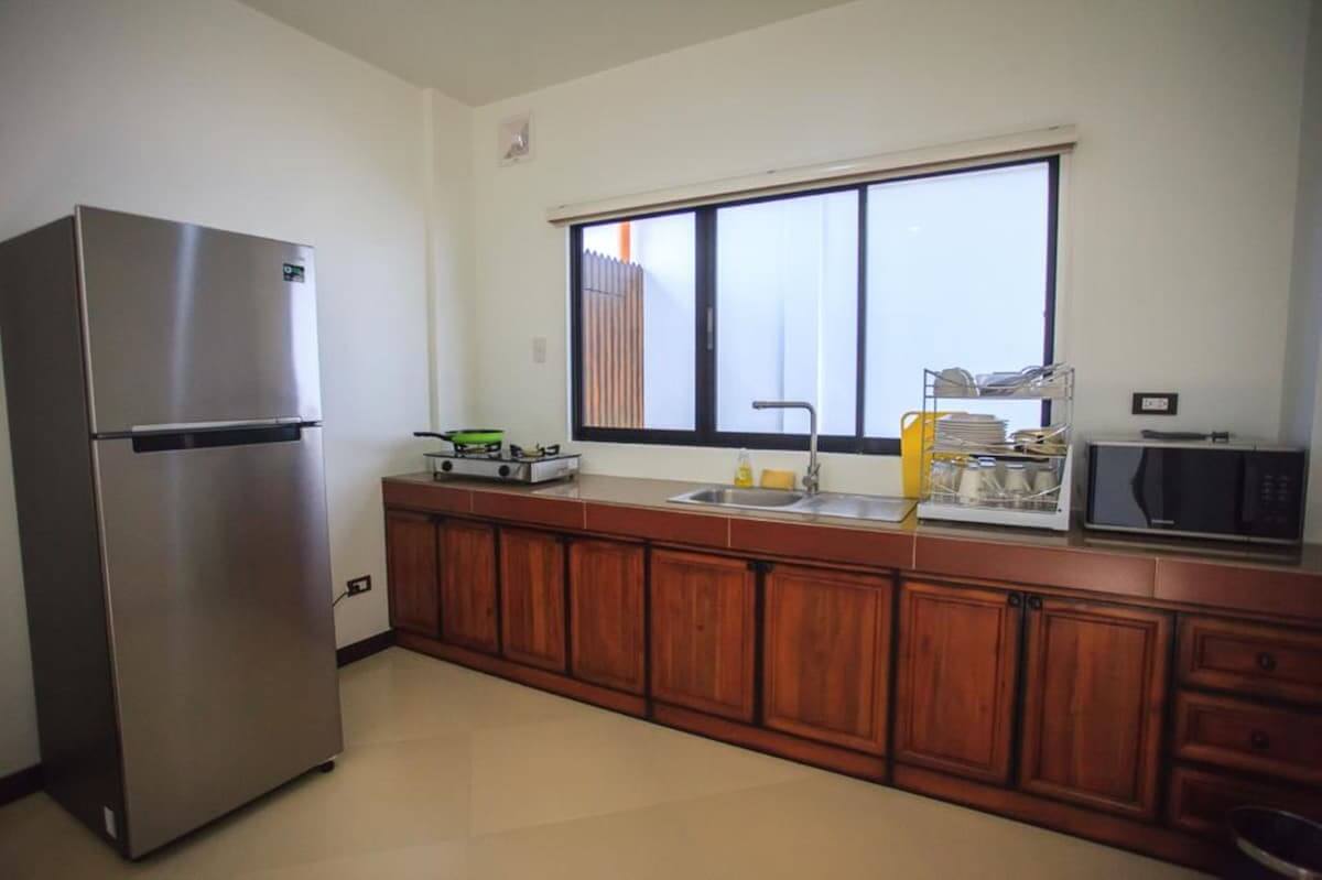 SACRIFICE SALE KOREAN HOTEL W/ POOL 24 ROOMS IN BANKAL, LAPU-LAPU — Hotel in Lapu-Lapu City, Cebu, Philippines — Photo 5