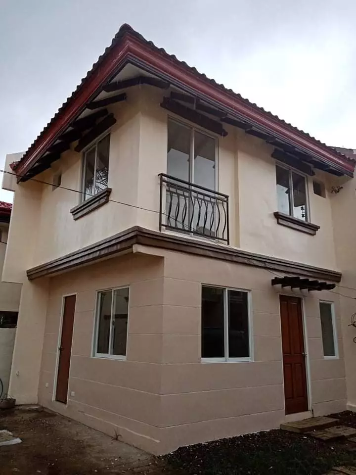 NORTIERRA TOWNHOUSE END UNIT - photo 2