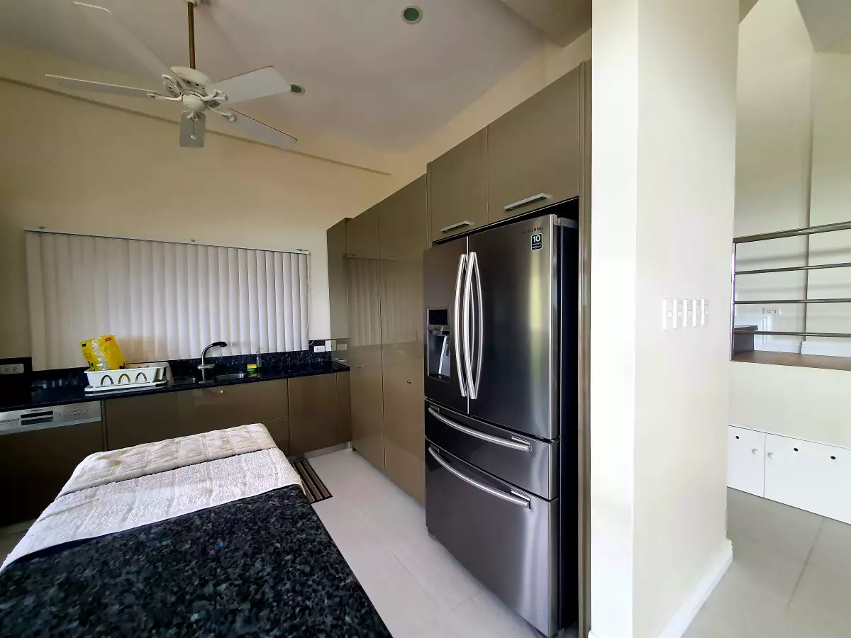 Open photo 12 of 19 — Overlooking 4- Storey House and Lot in Jardin de Busay for Sale