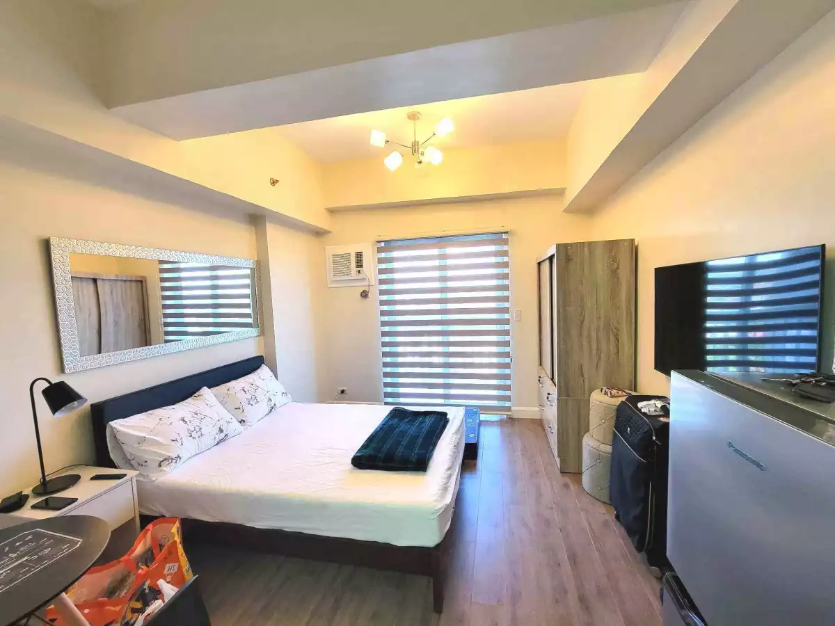 Fully-furnished Studio Unit with Balcony — Studio in Gov. M. Cuenco Avenue, Cebu City, Cebu — Photo 5