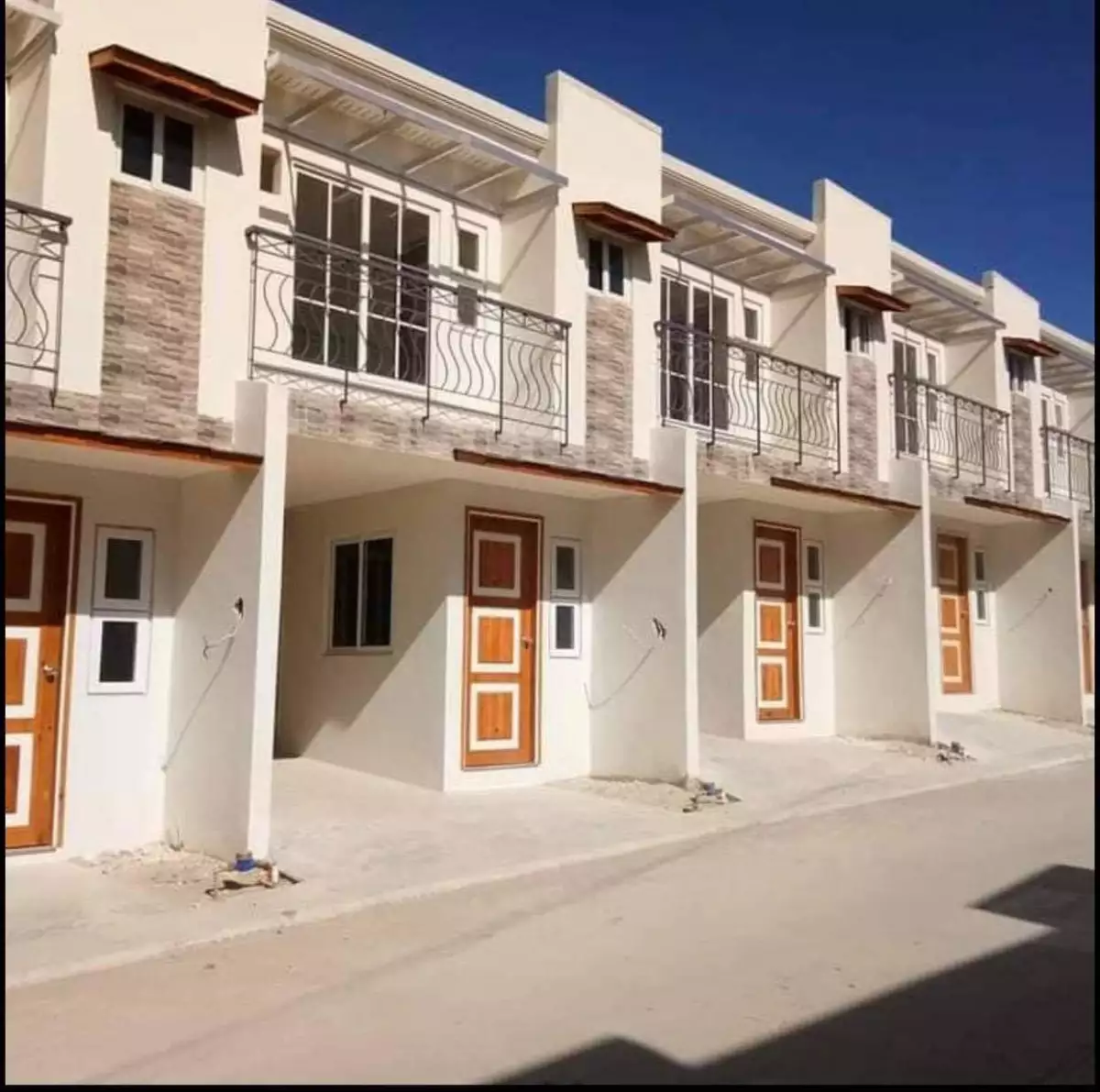 D Pearl Residences (2 Storey Townhouse) - photo 3