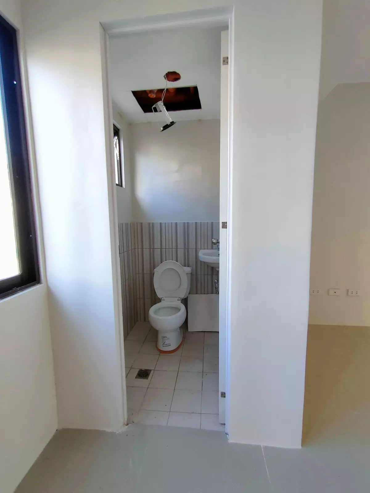 CASA MIRA SOUTH TOWNHOUSE B UNIT FOR ASSUME - photo 7