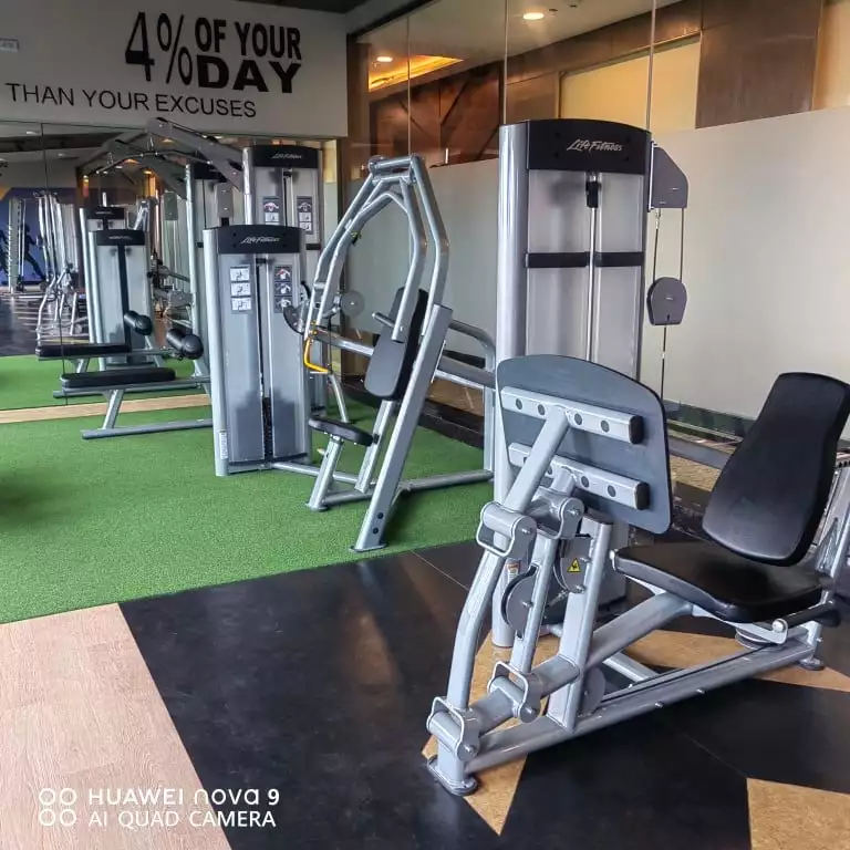 Open photo 18 of 25 — 1 BEDROOM WITH BALCONY AND PARKING AT GALLERIA RESIDENCES FOR ASSUME