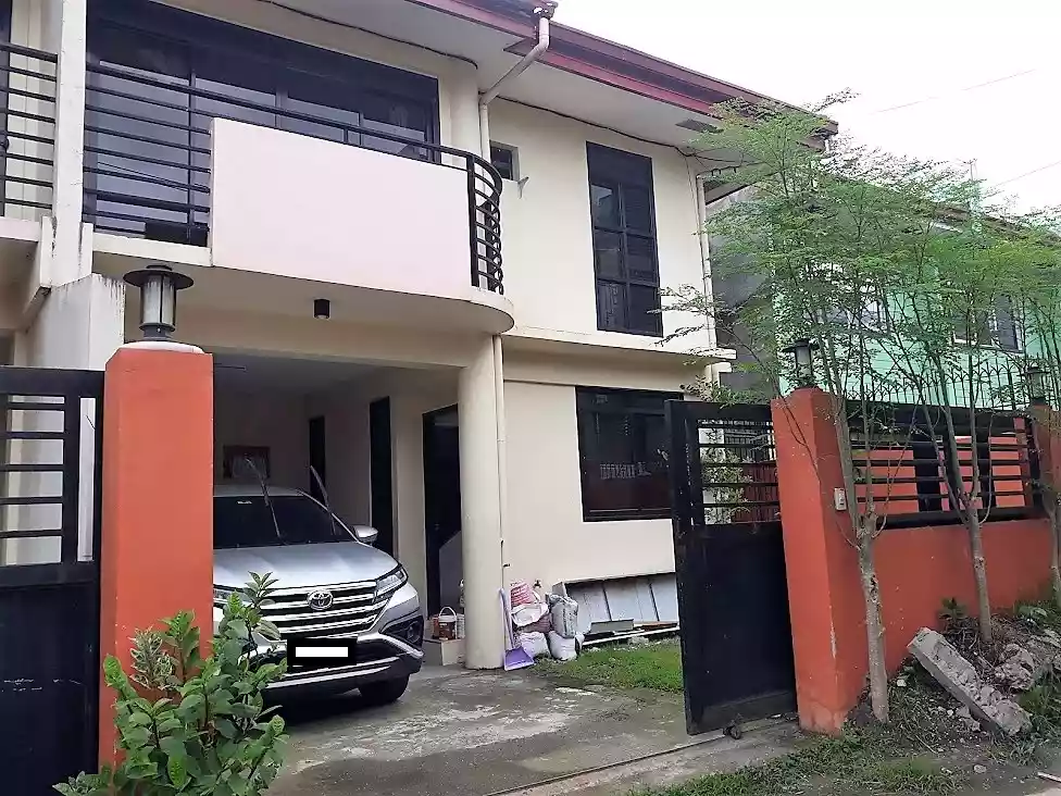 4 Bedrooms house for Rent  in Talamban Cebu city, Near Ateneo de Cebu and Walking distance to Robinsons Time Square