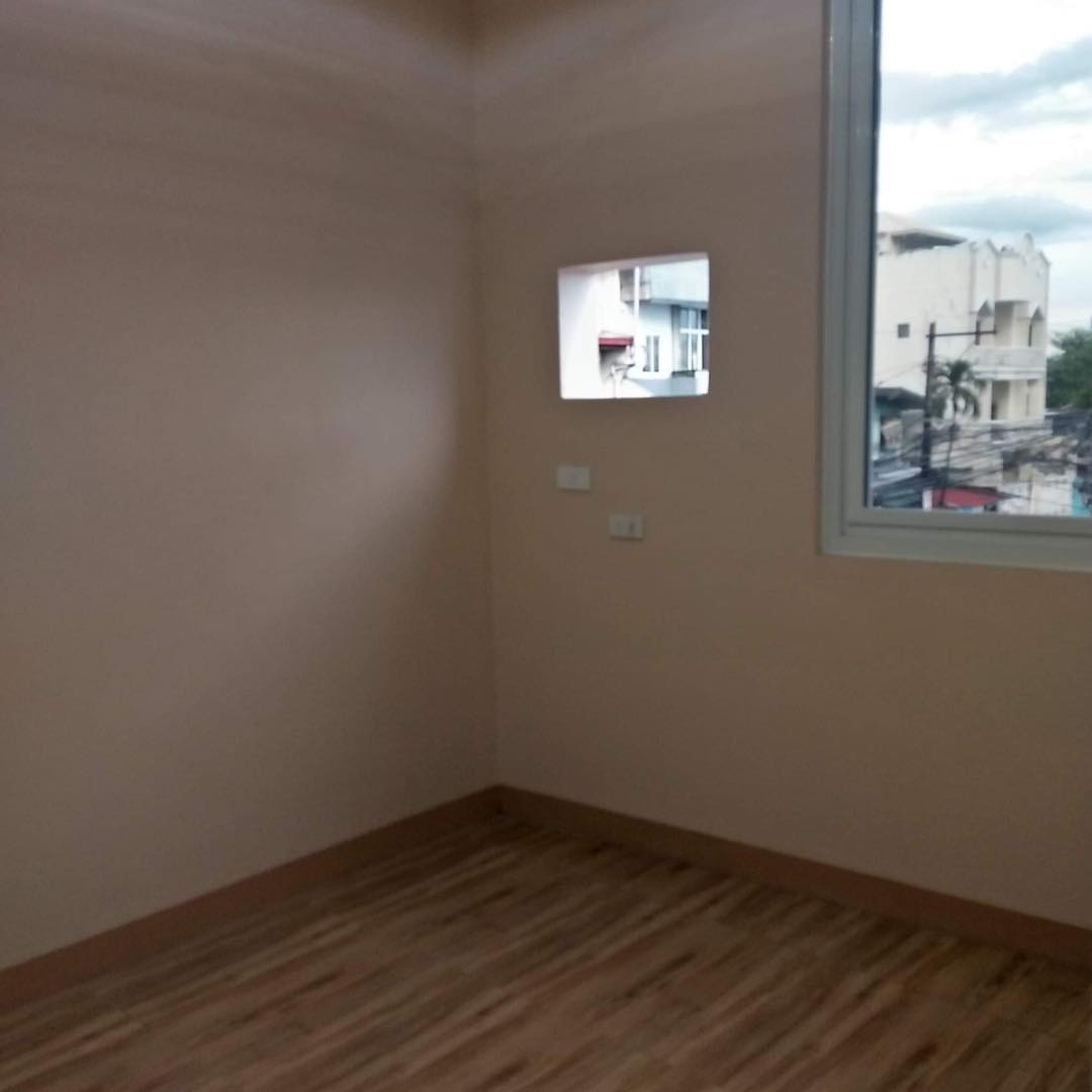 Open photo 12 of 18 — House and Lot For Sale in Mandaluyong
