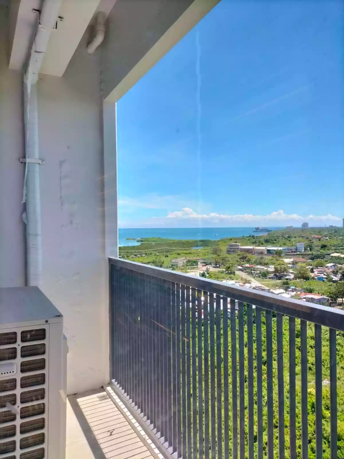 1 Bedroom Unit in Mactan Newtown — 1 Bedroom in Lapu-Lapu City, Cebu, Philippines — Photo 6