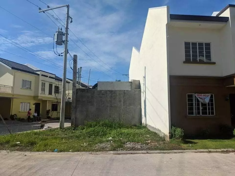 Bayswater House and Lot For Sale — House and Lot in Pooc, Talisay, Cebu — Photo 5