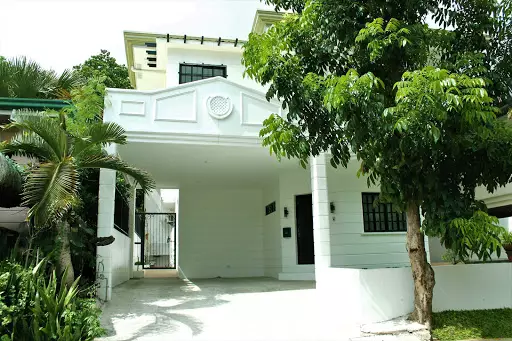 2 storey house — House and Lot in M. L. Quezon Avenue, Cebu City, Cebu — Photo 2