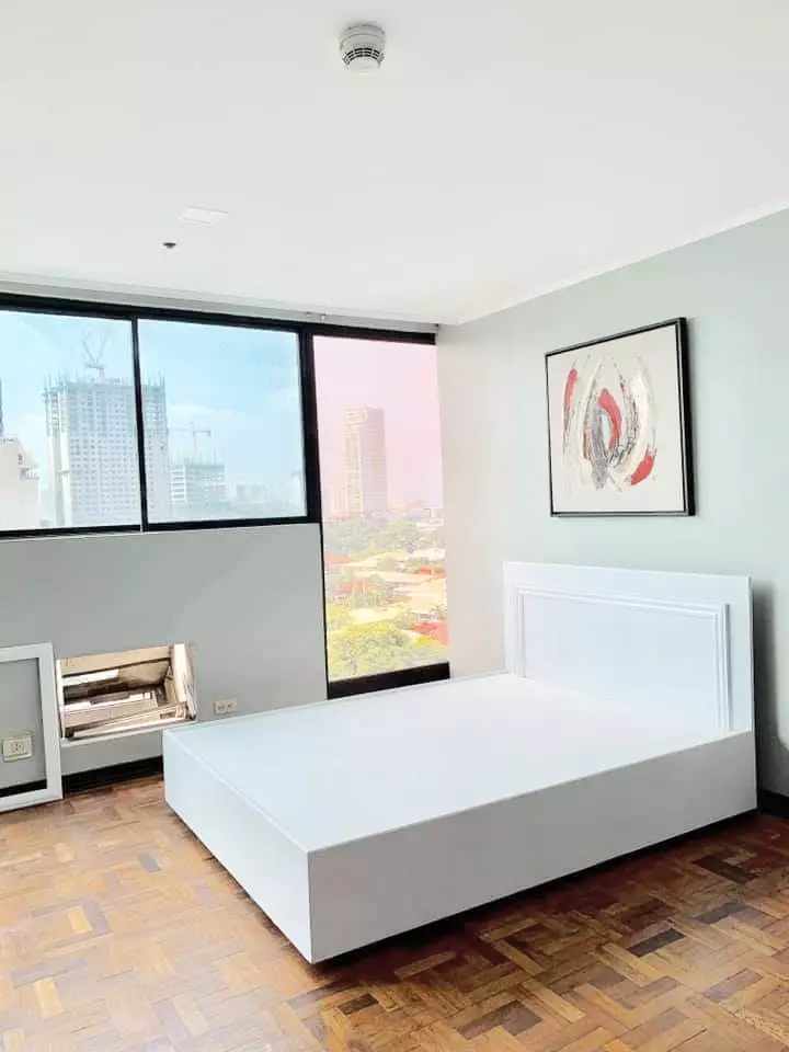 San Juan City - Studio 30sqm with parking for rent at Greenhills - photo 3
