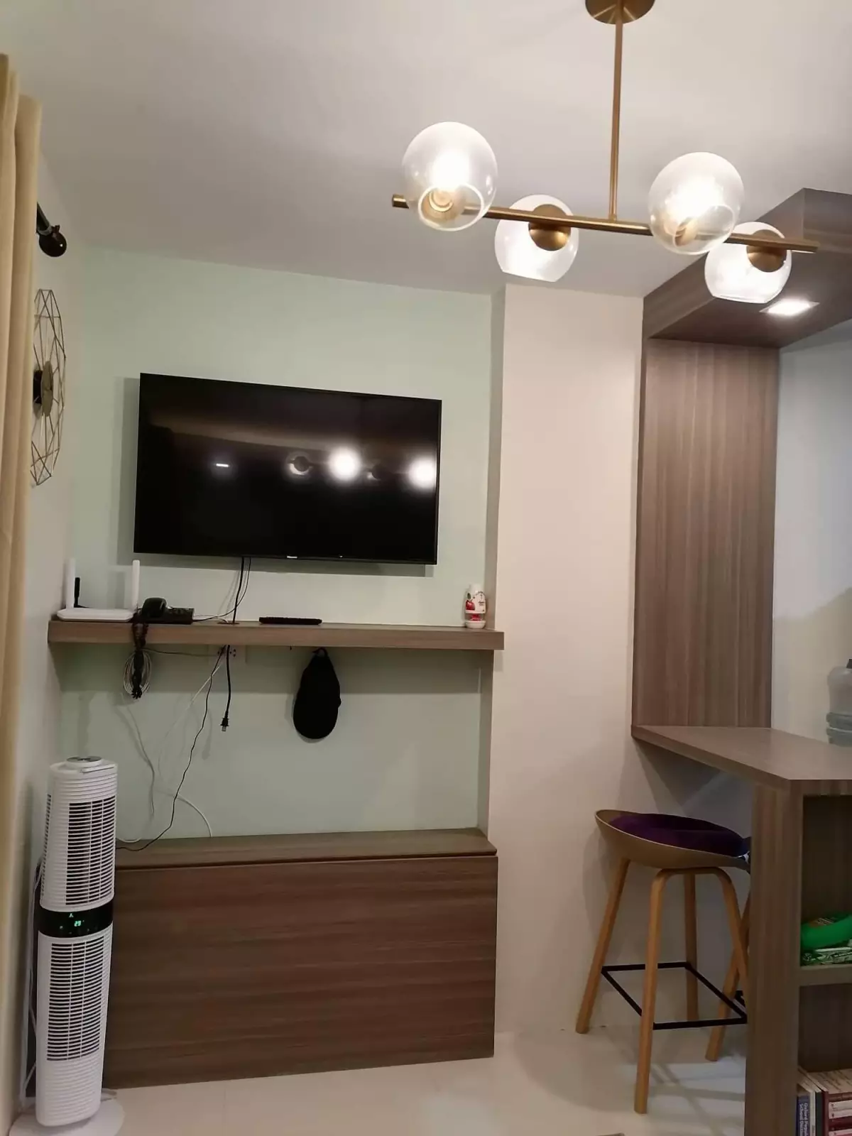 Fully Furnished Studio with Balcony for Rent - photo 5
