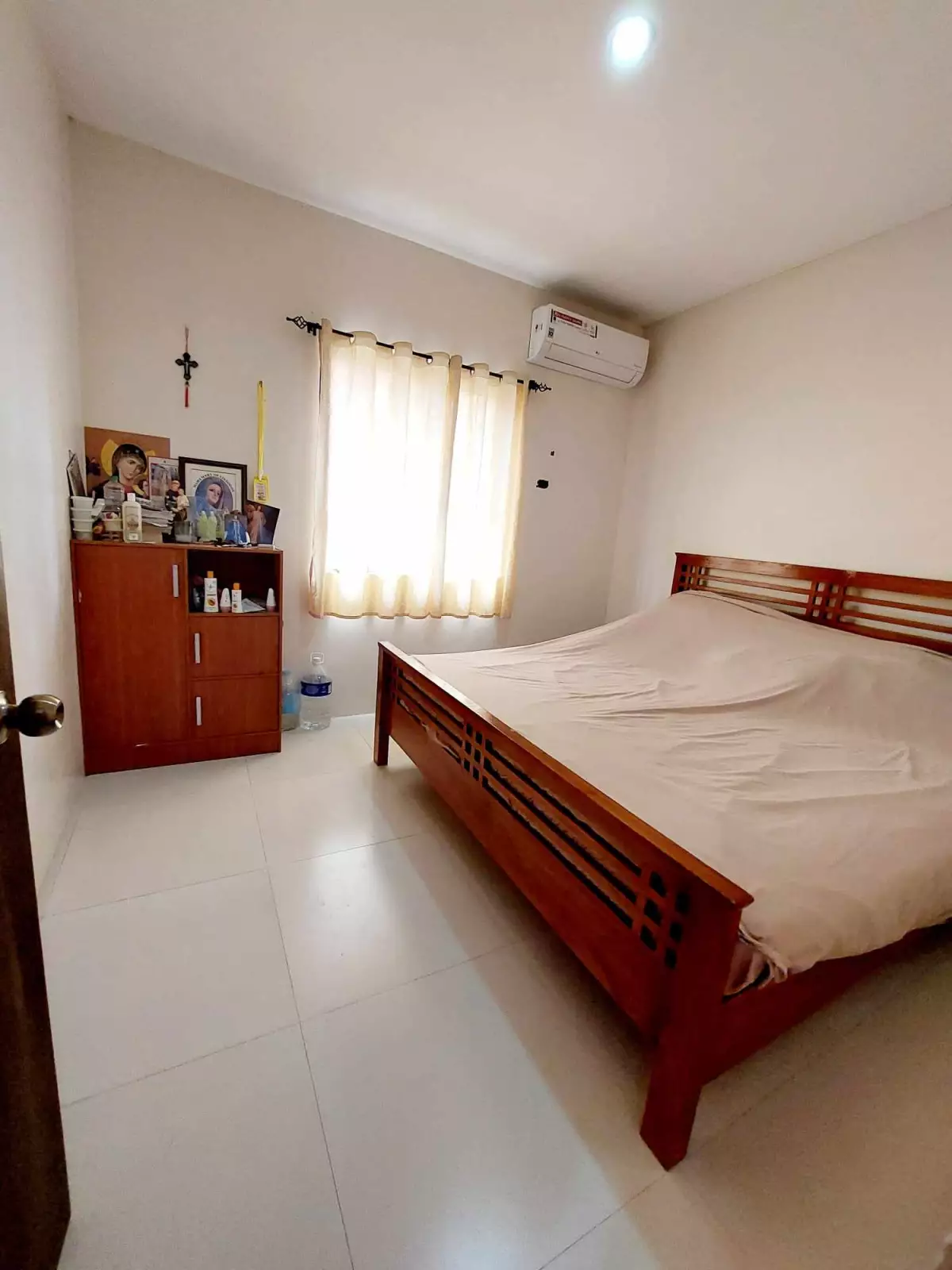 HOUSE AND LOT FOR SALE - photo 6