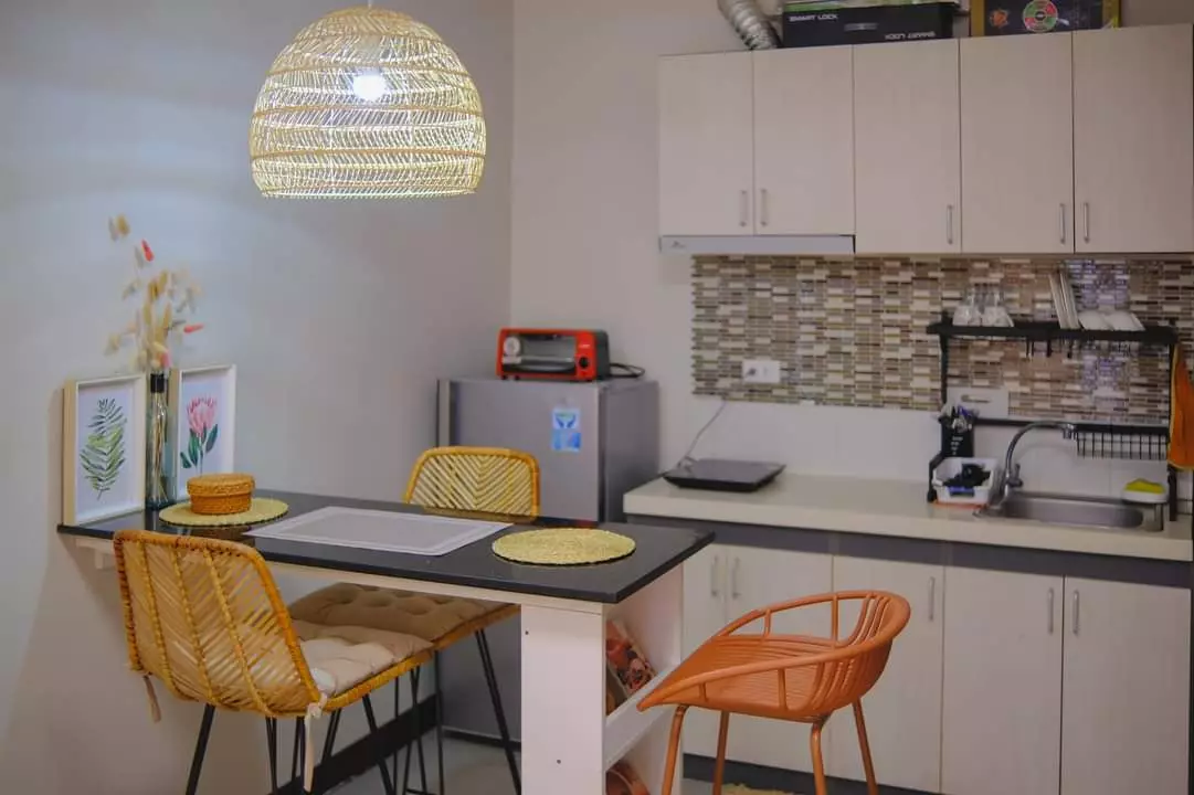 Studio Unit with Balcony - photo 3