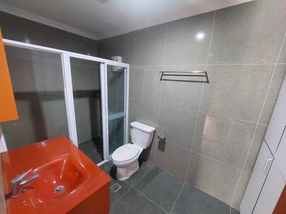 Open photo 15 of 21 — Vista Grande For Rent