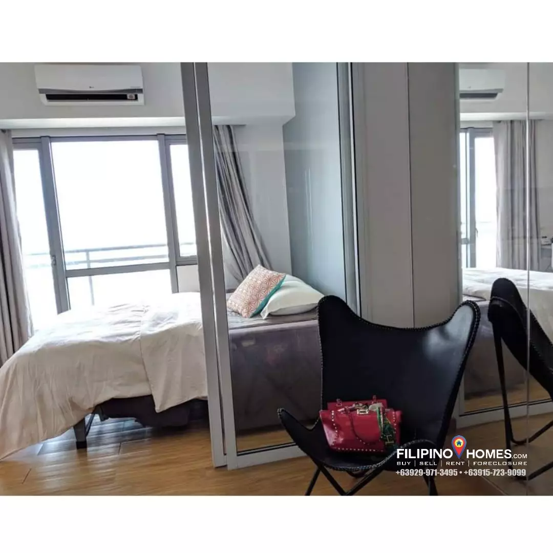 Open photo 11 of 12 — Acqua Private Residences