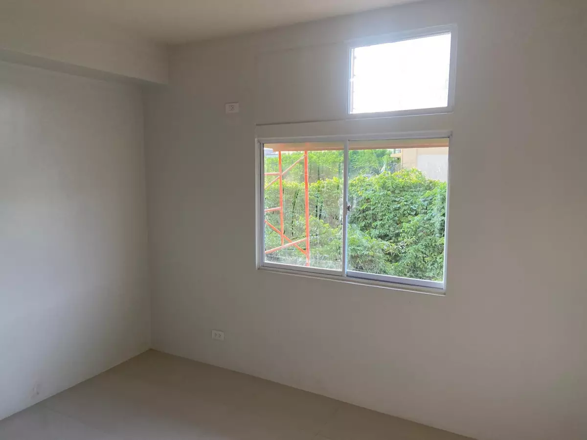 RUSH SALE FULLY PAID READY FOR OCCUPANCY 1 BEDROOM CONDO UNIT AT THE MERIDIAN BACOOR CITY CAVITE - photo 2