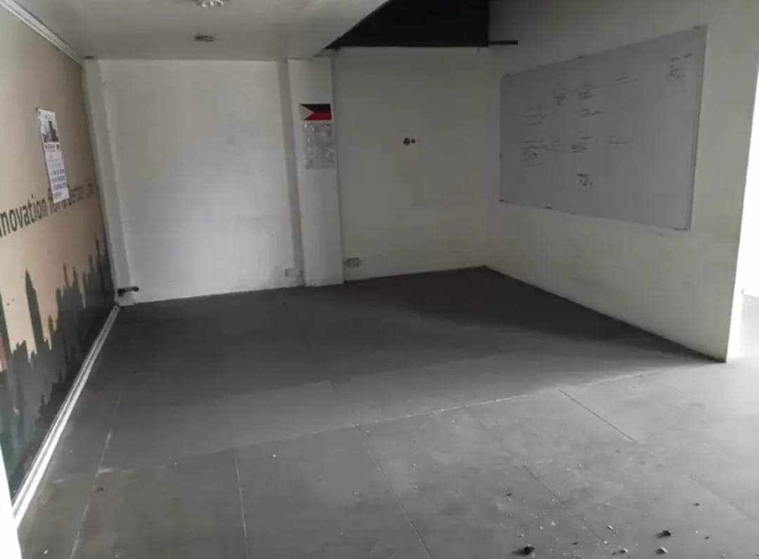 COMMERCIAL SPACE FOR RENT - photo 3