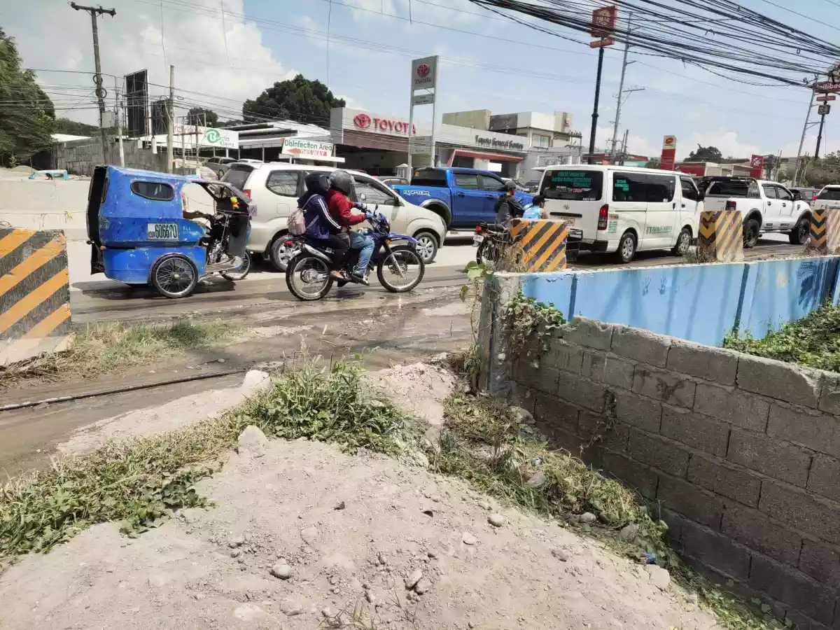Prime Location Commercial Lot Along National Highway  - photo 2