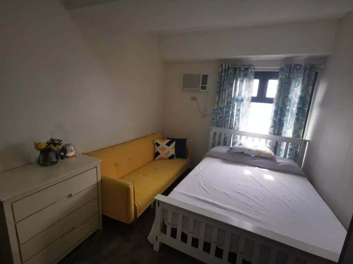 2 Bedroom Condo Unit For Rent — 2 Bedrooms in Cebu City, Philippines — Photo 4