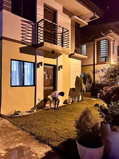 Open photo 12 of 12 — House and Lot in Midori 