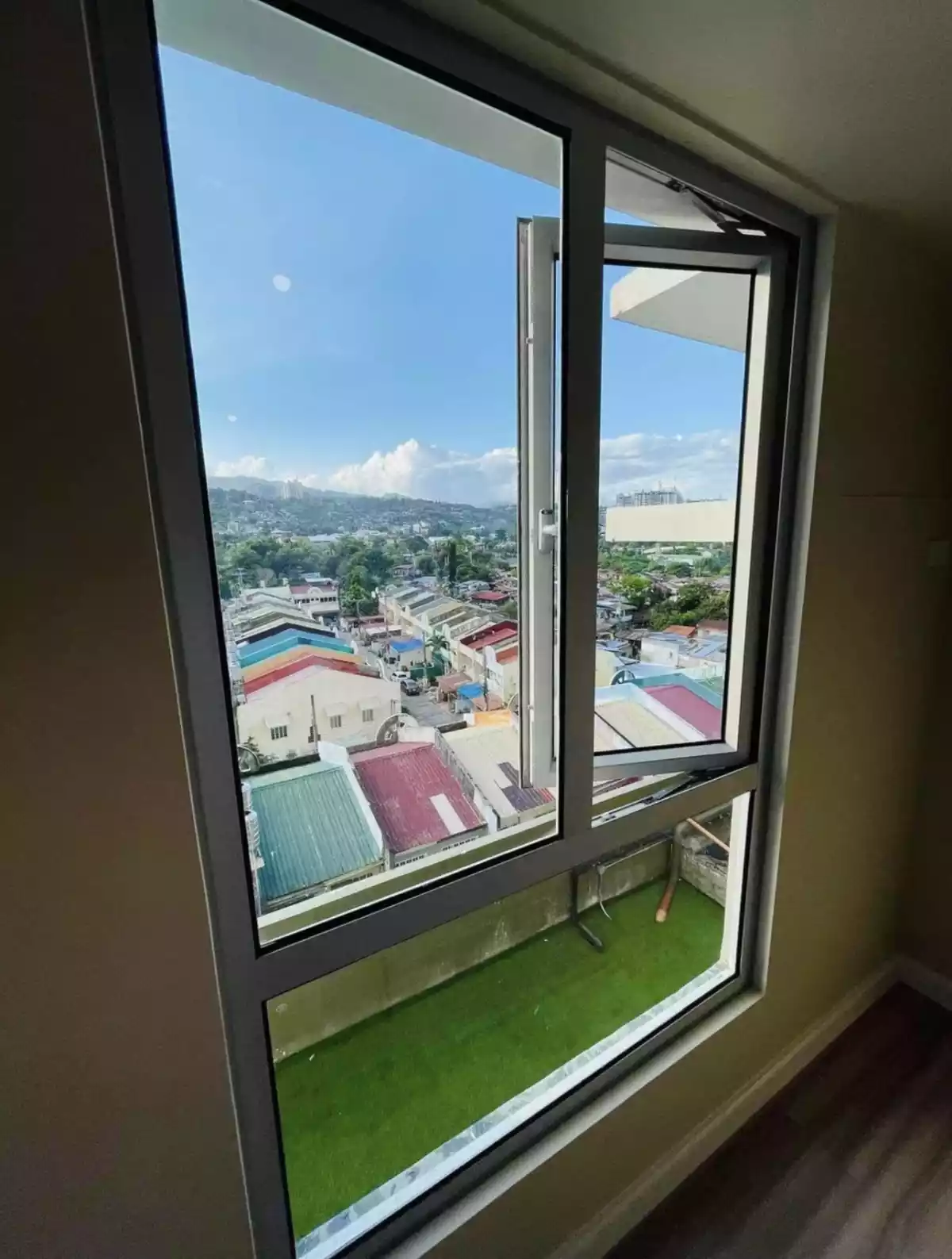 Brandnew 1BR Corner Unit in Avida Riala - photo 4