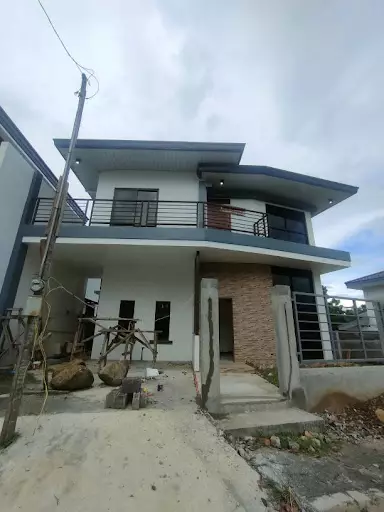 House and Lot in South Pacific