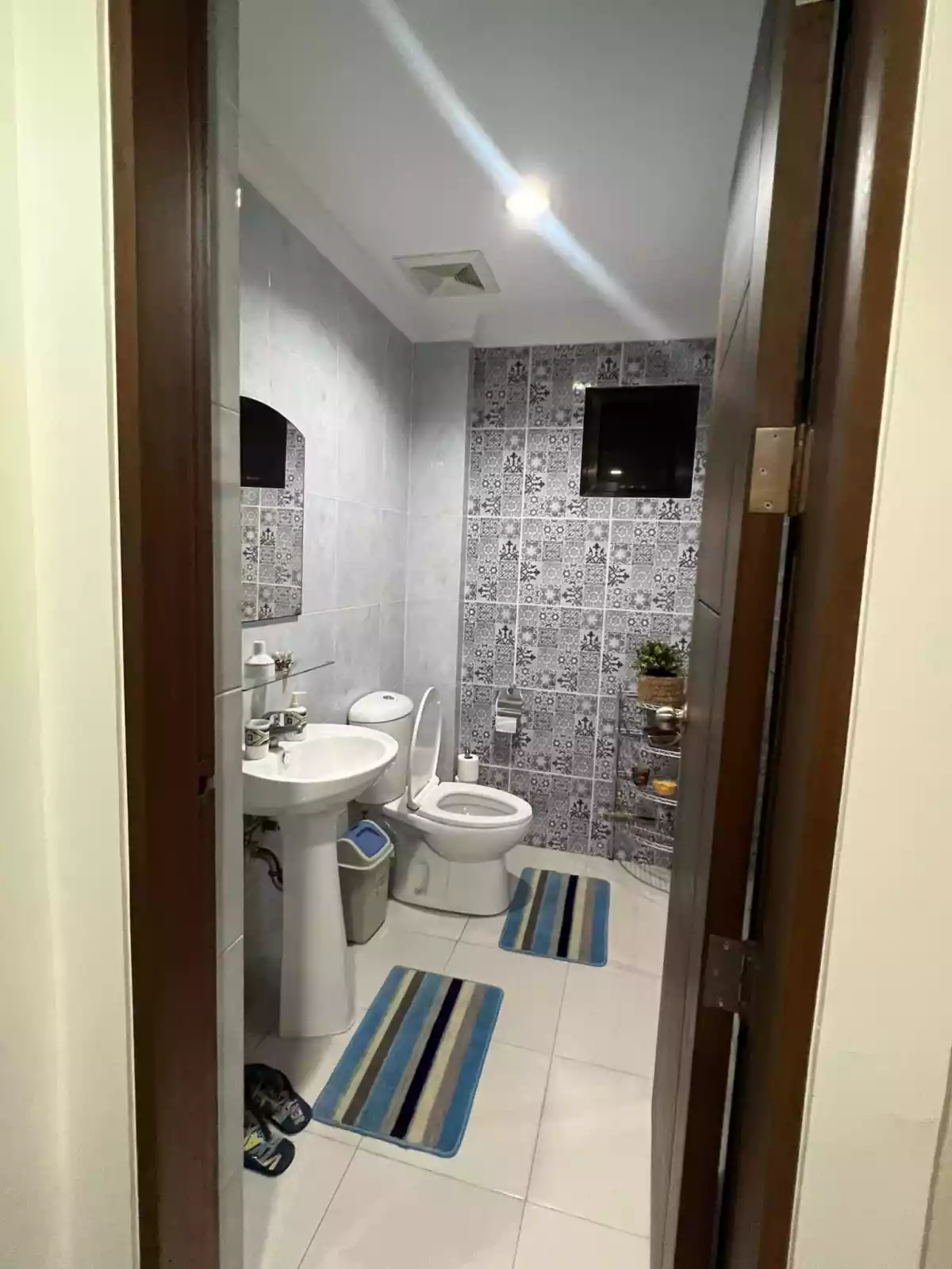 Open photo 14 of 21 — RUSH / SACRIFICE SALE HOUSE AND LOT IN COGON