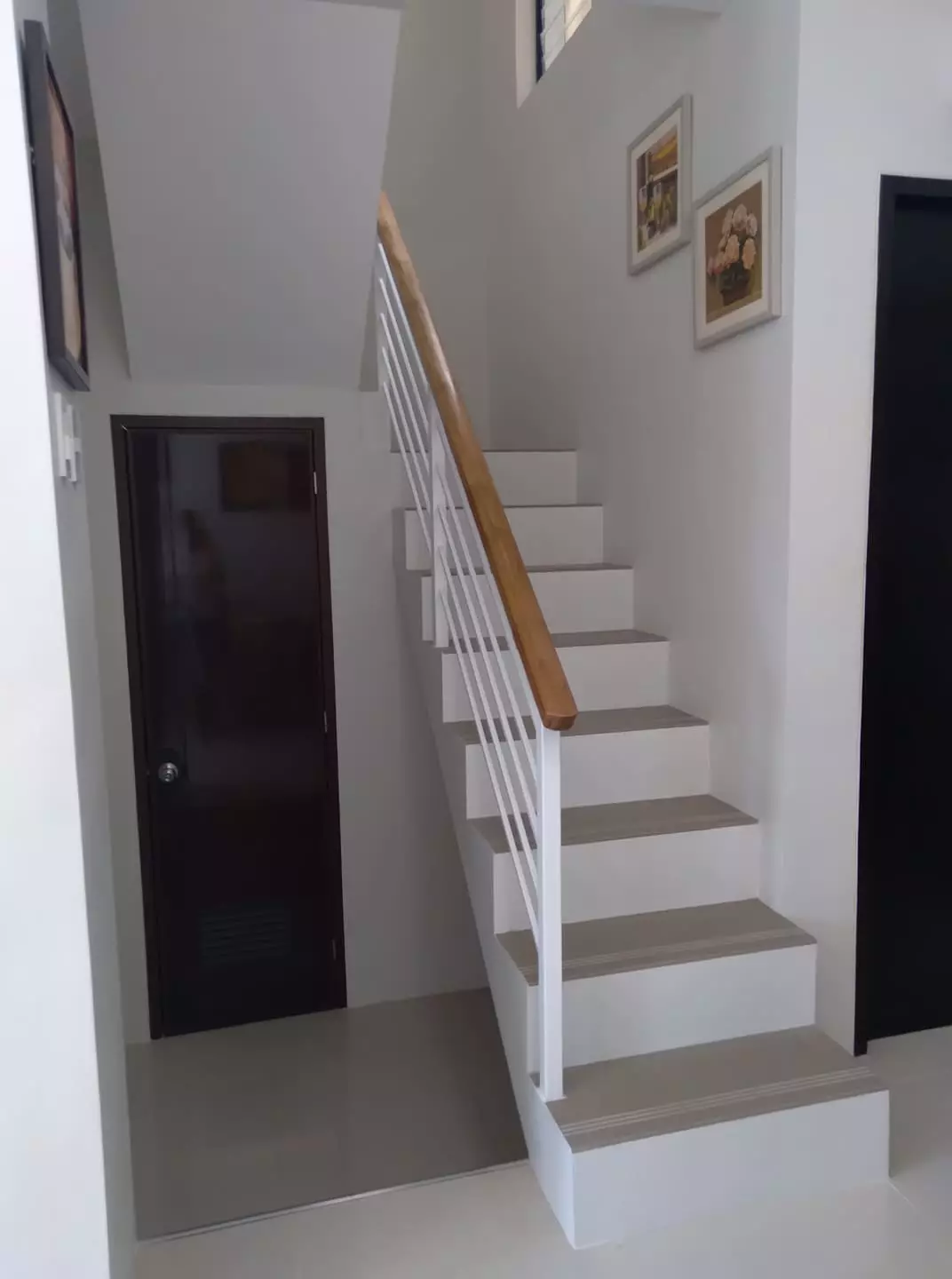Open photo 11 of 18 — Turnberry Place 1 (2 STOREY TOWNHOUSE RFO)