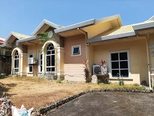 Big and Spacious Bugalow House in Seaview Heights — House and Lot in Talisay, Cebu, Philippines — Photo 2
