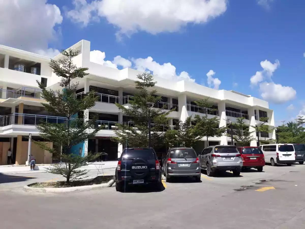 For rent Office, Commercial Space in Banilad along AS Fortuna St. — Space in Mandaue City, Cebu, Philippines — Photo 3