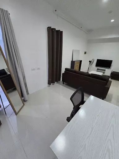 FOR SALE or FOR ASSUME ONE BEDROOM CORNER UNIT — 1 Bedroom in Minglanilla, Cebu, Philippines — Photo 6