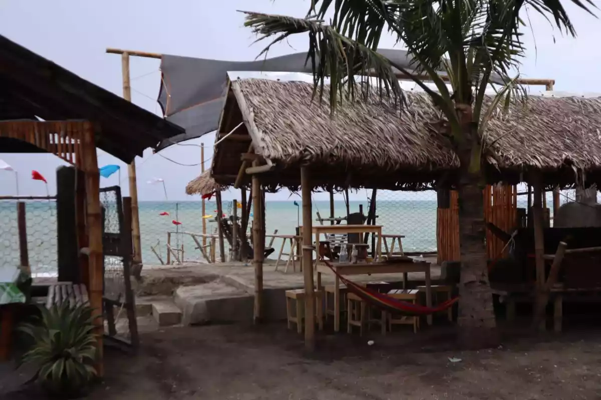 Beach House in Iloilo Province - photo 6