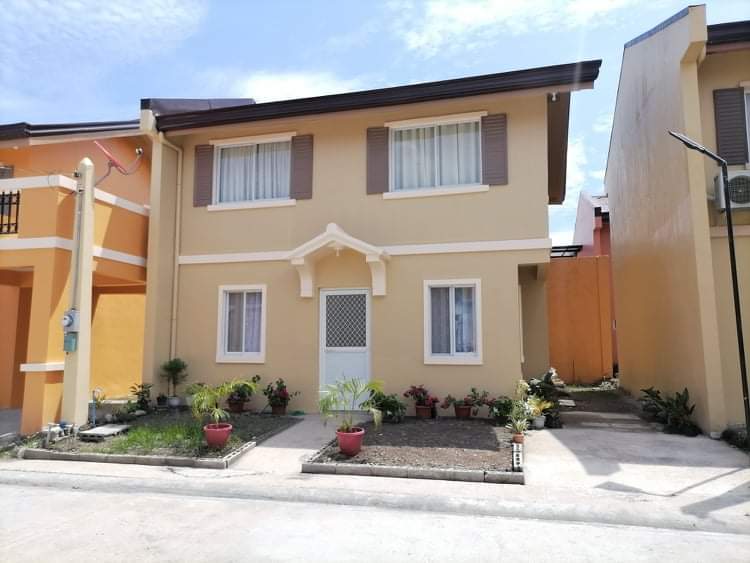 BRANDNEW DANA UNIT IN CAMELLA CERRITOS FOR SALE! 