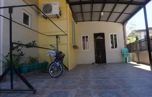 Rush Sale! 4BR Single Detached Corner House in Lapu-Lapu City - photo 6
