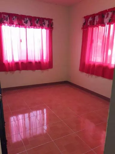 Open photo 25 of 37 — For sale 2-Storey H&L in Talisay City Neg. Occ.