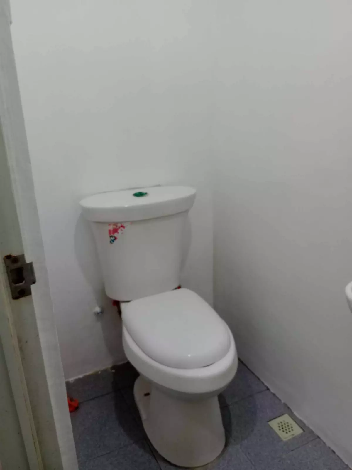 For Sale: House and Lot (Cute Lovely for Pesonal/Rental Use) — House and Lot in Fuentes Road, Lapu-Lapu City, Cebu — Photo 3