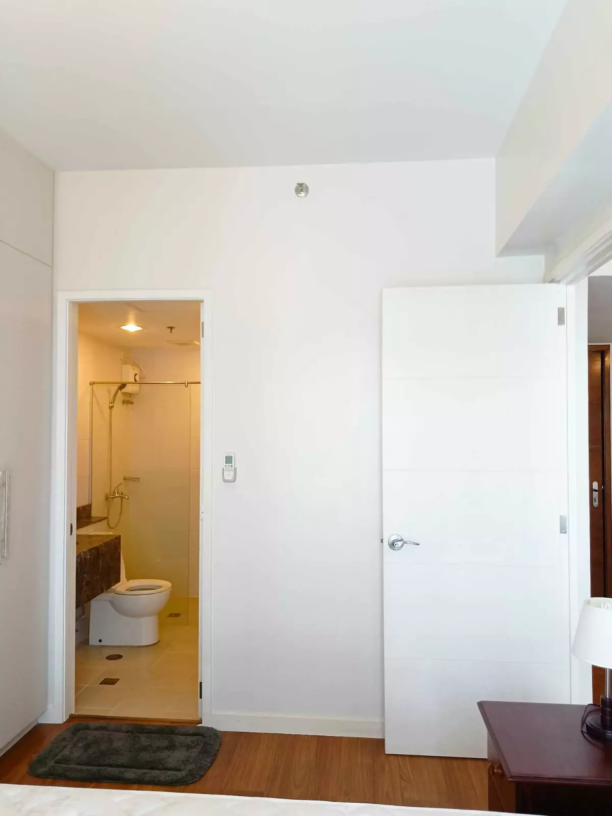 Open photo 12 of 12 — One Bedroom Fully Furnished Condo Unit with Parking for Sale at Marco Polo Residences, Cebu City