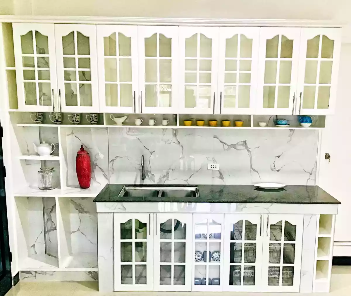 FULLY-FURNISHED 3-Storey,  4BR Modern Single Detached House & Lot in San Carlos Heights, Quiot Pardo - photo 3