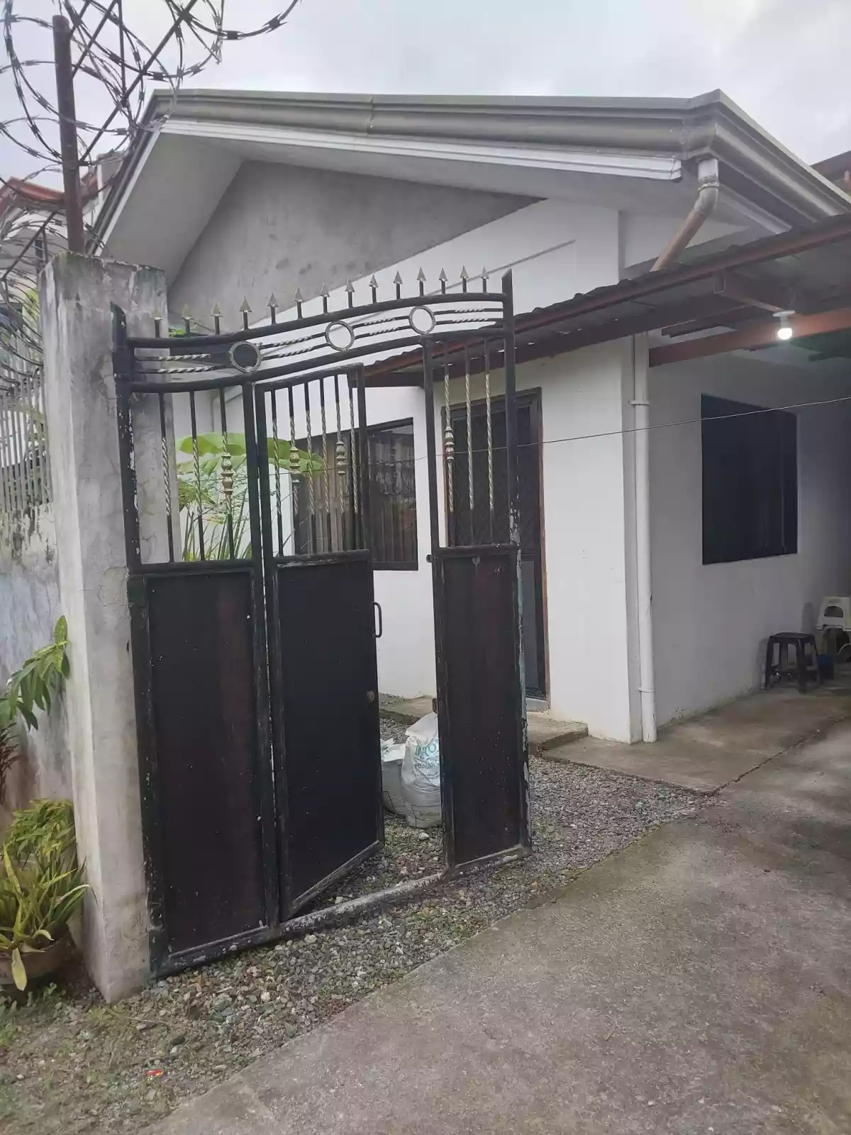 3BR bungalow house and lot FOR SALE  - photo 4
