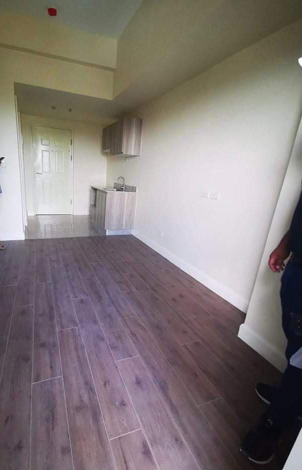 Studio with Balcony at Grand Residences Tower A - photo 3