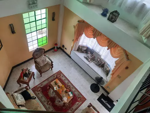 Tagaytay -House and Lot for sale — House and Lot in Mag-asawang Ilat, Tagaytay, Cavite — Photo 3