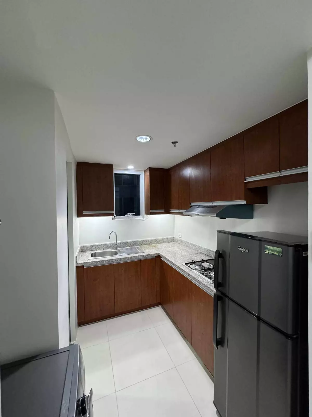 FULLY FURNISHED 2 BEDROOM CONDO UNIT FOR SALE - photo 5