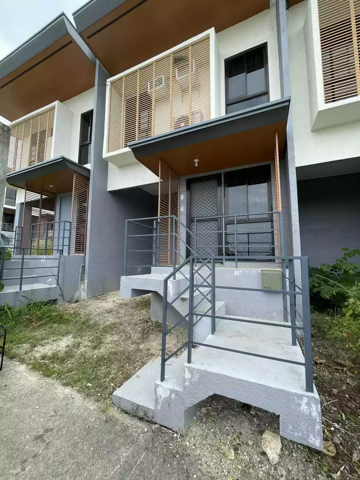 FULLY FURNISHED HOUSE AND LOT FOR SALE in AMOA COMPOSTELA — House and Lot in Cebu, Philippines — Photo 3