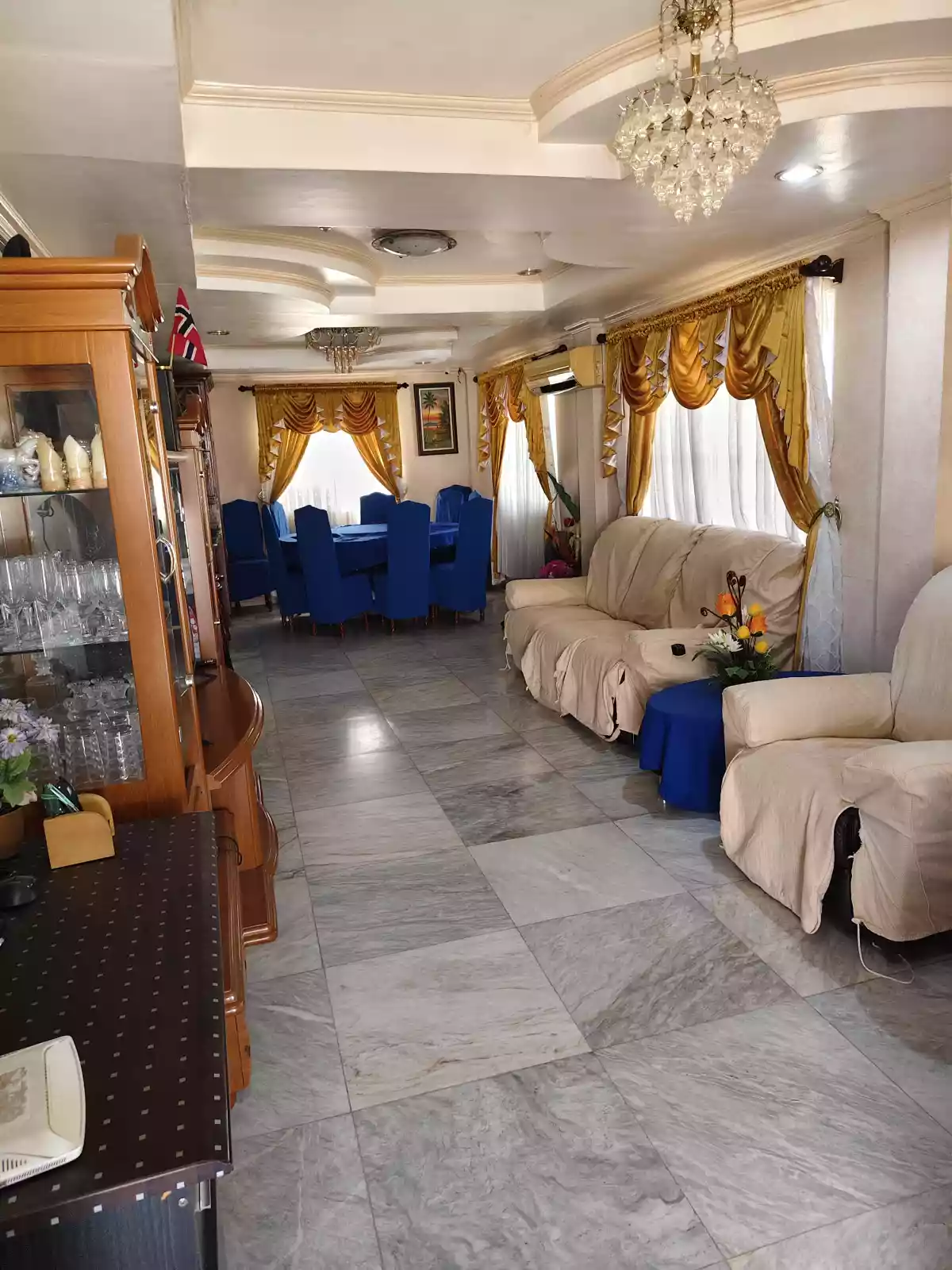 INCOME GENERATING TWO UNITS APARTMENT/HOUSE FOR SALE IN TALISAY CITY, CEBU — Apartment in Talisay, Cebu, Philippines — Photo 7