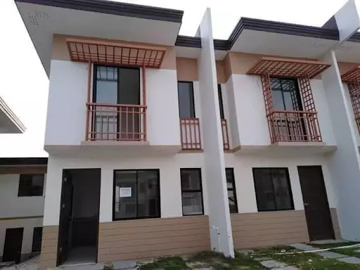 For Assume: Casa Mira South Townhouse B — Townhouse in City of Naga, Cebu, Philippines — Photo 3