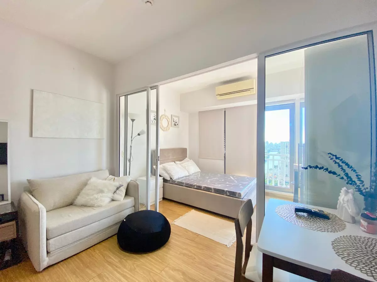 MINIMALIST 1BR FURNISHED UNIT FOR RENT at Acqua Private Residences — 1 Bedroom in Matamis, Mandaluyong, Metro Manila — Photo 6