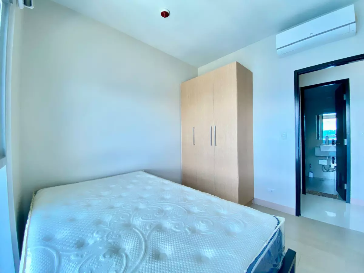 2BR PENTHOUSE UNIT FOR SALE AT BAYSHORE RESIDENTIAL RESORT — 2 Bedrooms in Baclaran, Parañaque, Metro Manila — Photo 3