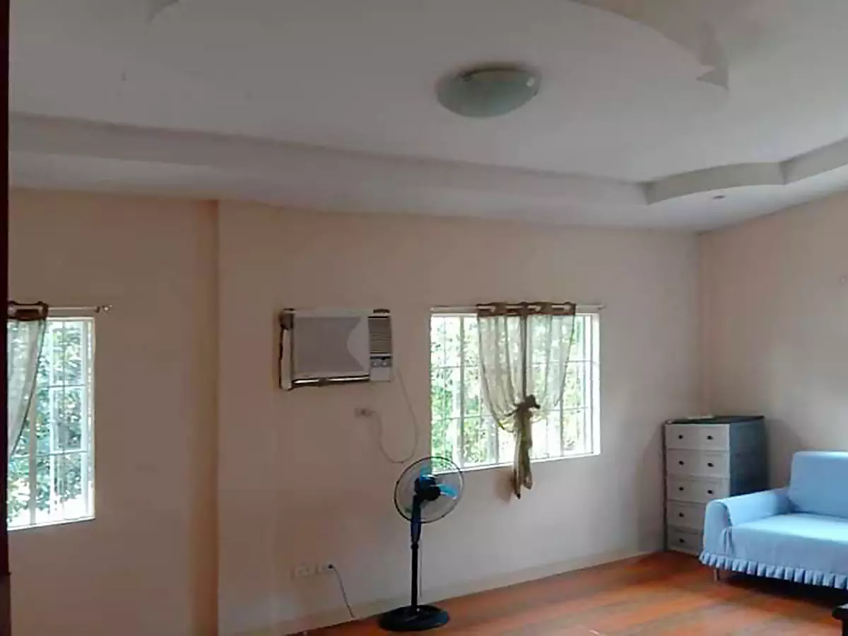 _HOUSE AND LOT for SALE!  Cogon Dumanjug, Cebu....Lot Area: 755 sqm. Ready for Occupancy! - photo 4